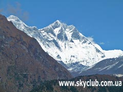 Трекинг в Непале Эверест бэйс кемп, Эверест и Лходзе